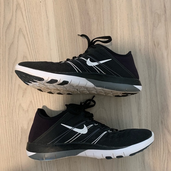 Nike Women’s Training Sneakers - Picture 3 of 12